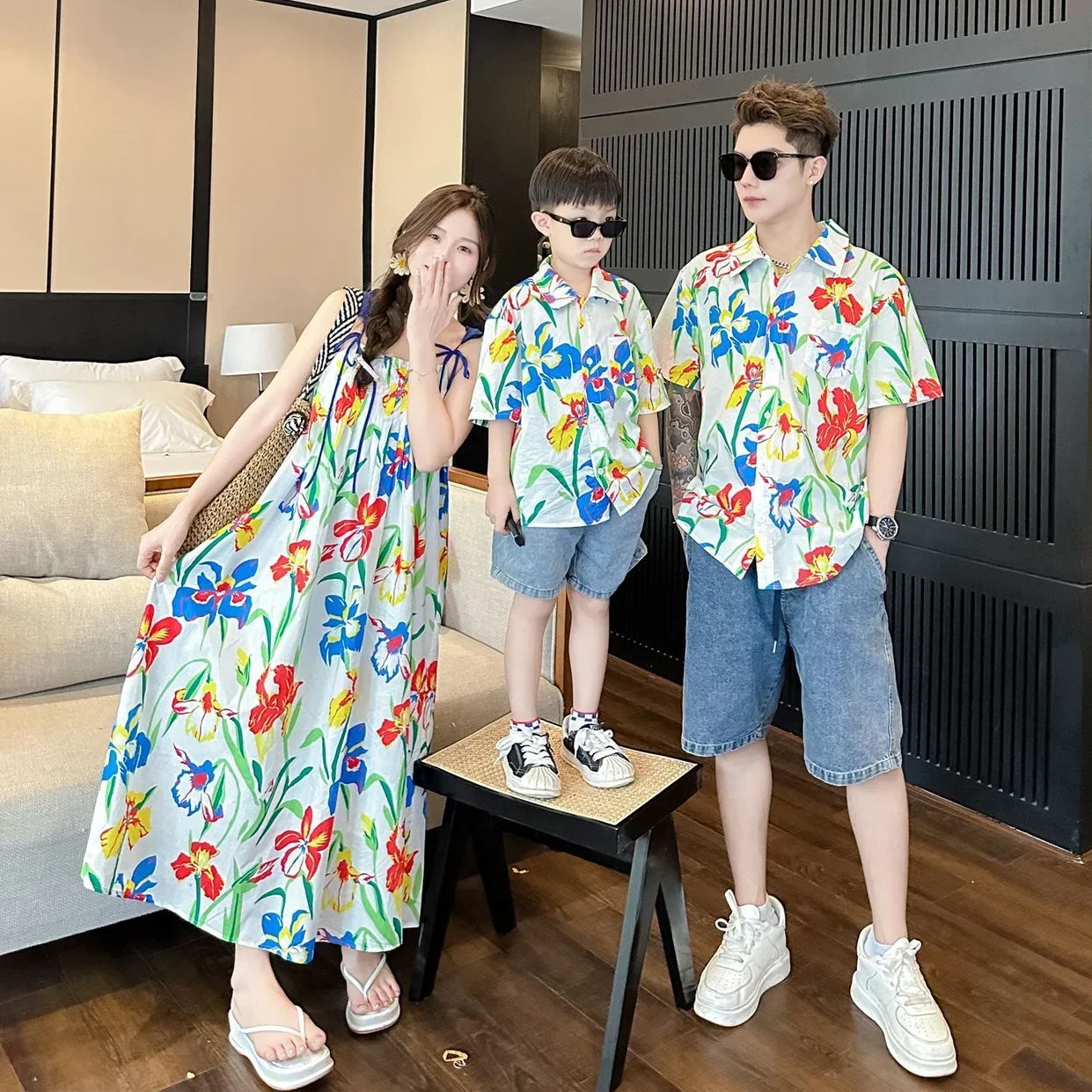 Resort Shirt Floral - Vakantiekleding Koreaanse mama en dochter resortmeisjesjurk